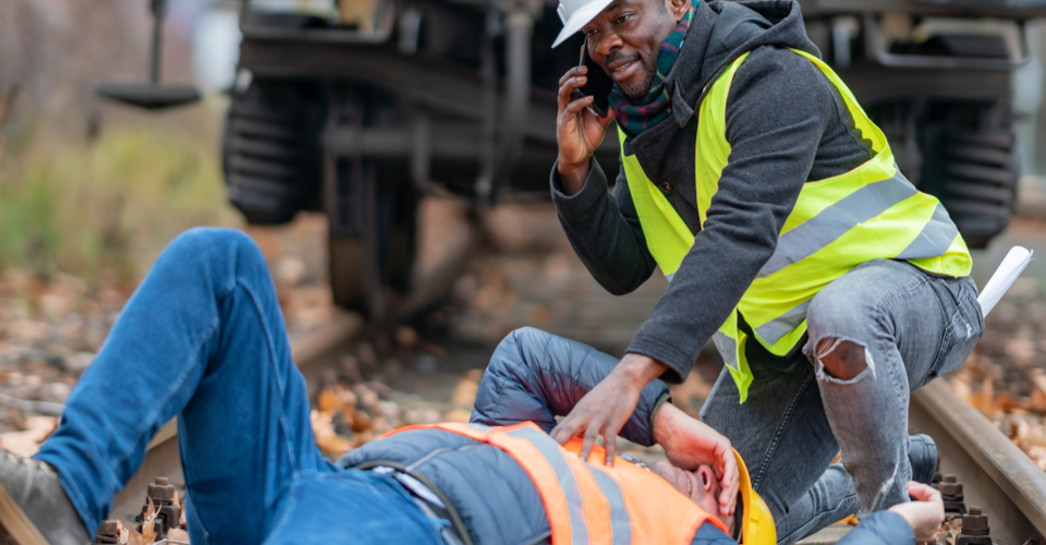 First aid assessment_injury on train tracks